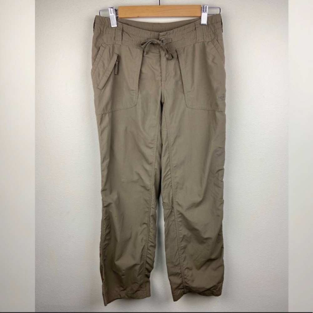 The North Face Women’s Hiking Cargo Pants